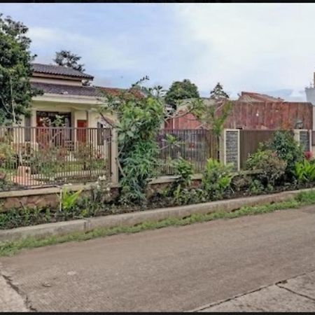 Adinda Homestay Lembang Kültér fotó